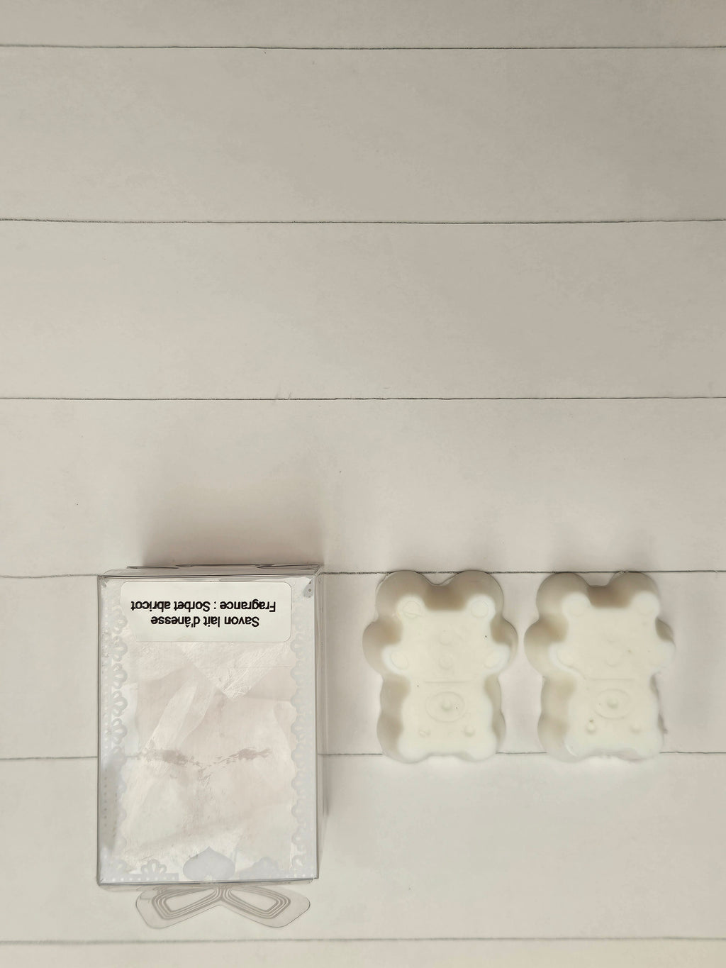 savon enrichit au lait d'ânesse parfumé avec des fragrances